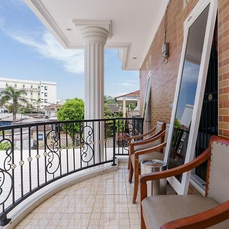 Fast Hous Syariah Bogor Mitra Reddoorz Hotel Exterior foto
