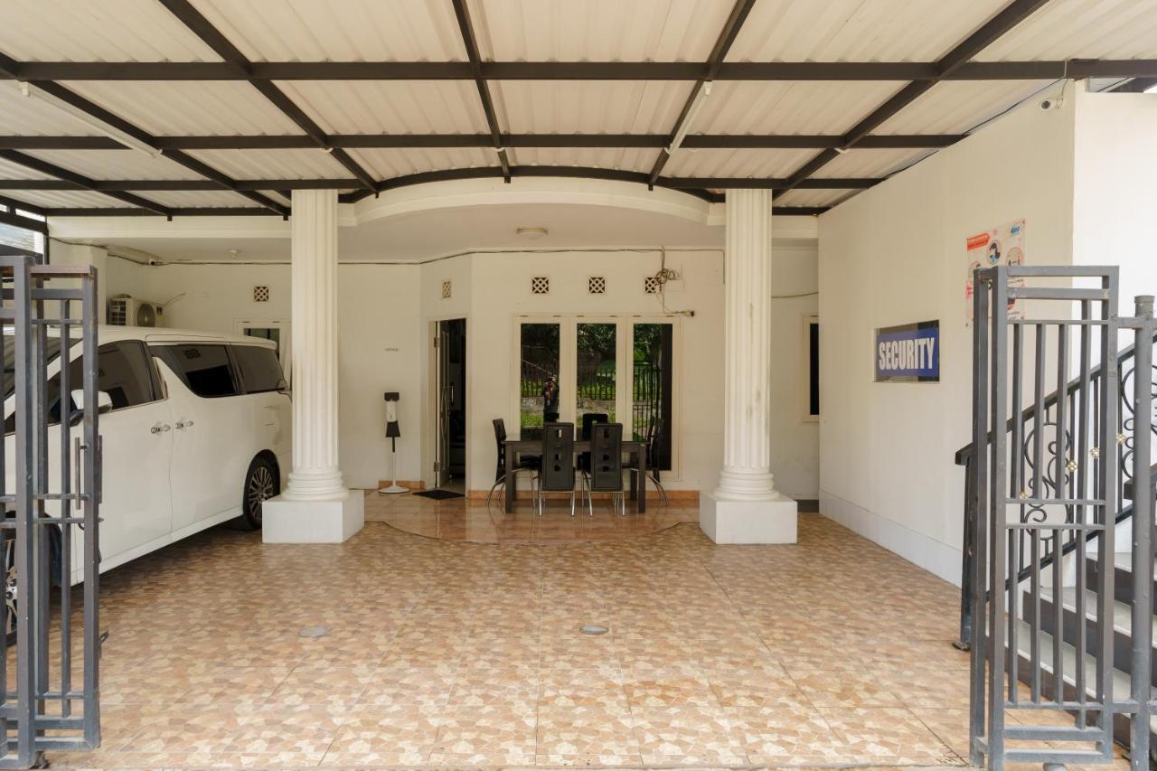 Fast Hous Syariah Bogor Mitra Reddoorz Hotel Exterior foto