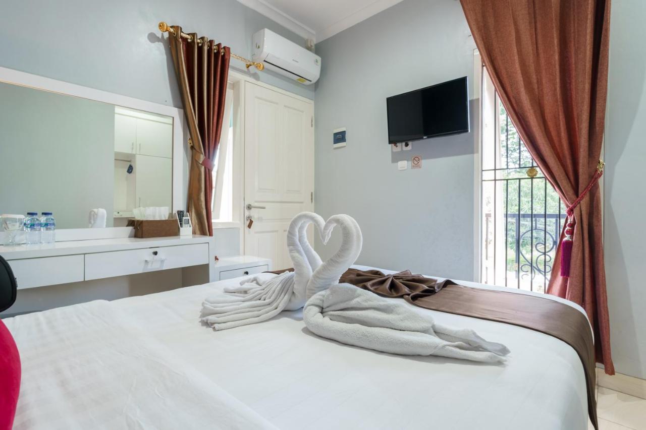 Fast Hous Syariah Bogor Mitra Reddoorz Hotel Exterior foto
