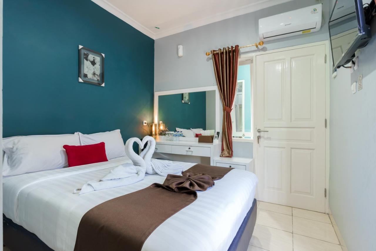 Fast Hous Syariah Bogor Mitra Reddoorz Hotel Exterior foto